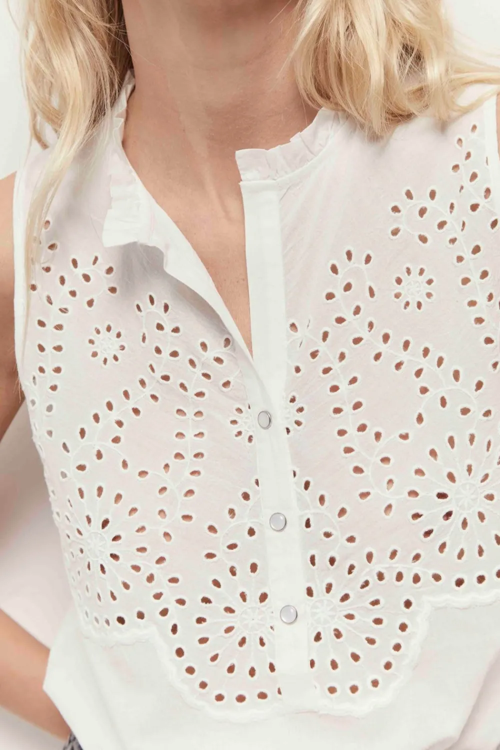 Tops & Blouses^One Step Candie - Top Ecru A Col Collerette Et Broderies Placees