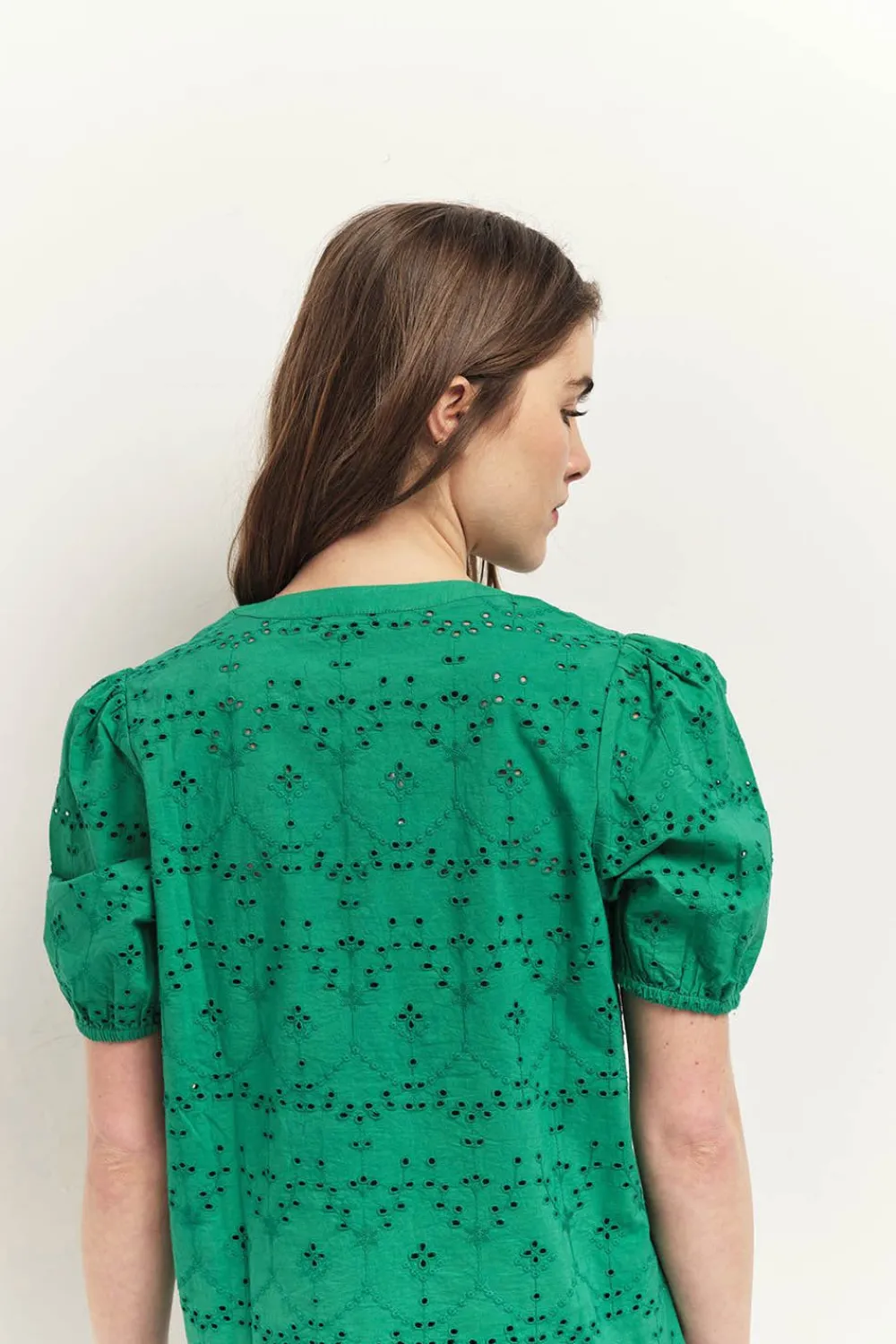 Tops & Blouses^One Step Carrys - Top Green Grass En Broderie Anglaise
