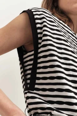 T-Shirts^One Step Marcia - T-Shirt Noir Jacquard A Motif Rayures Ecrues