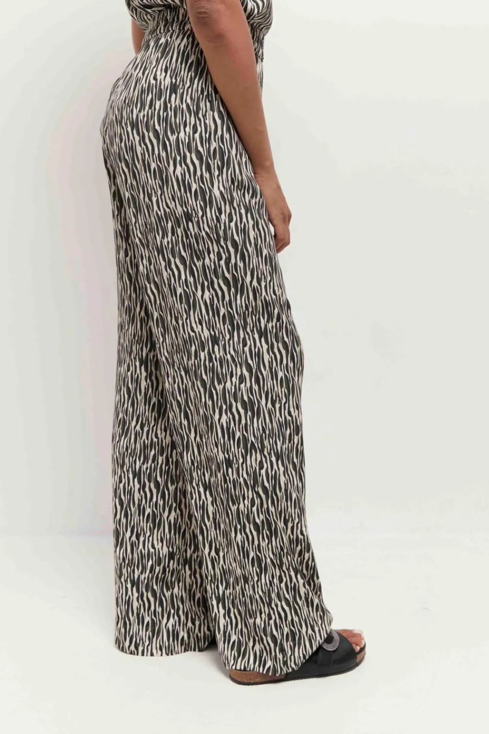 Denims & Pantalons^One Step Pride - Pantalon Beige Lenzing Ecovero A Imprime Zebre Abstrait